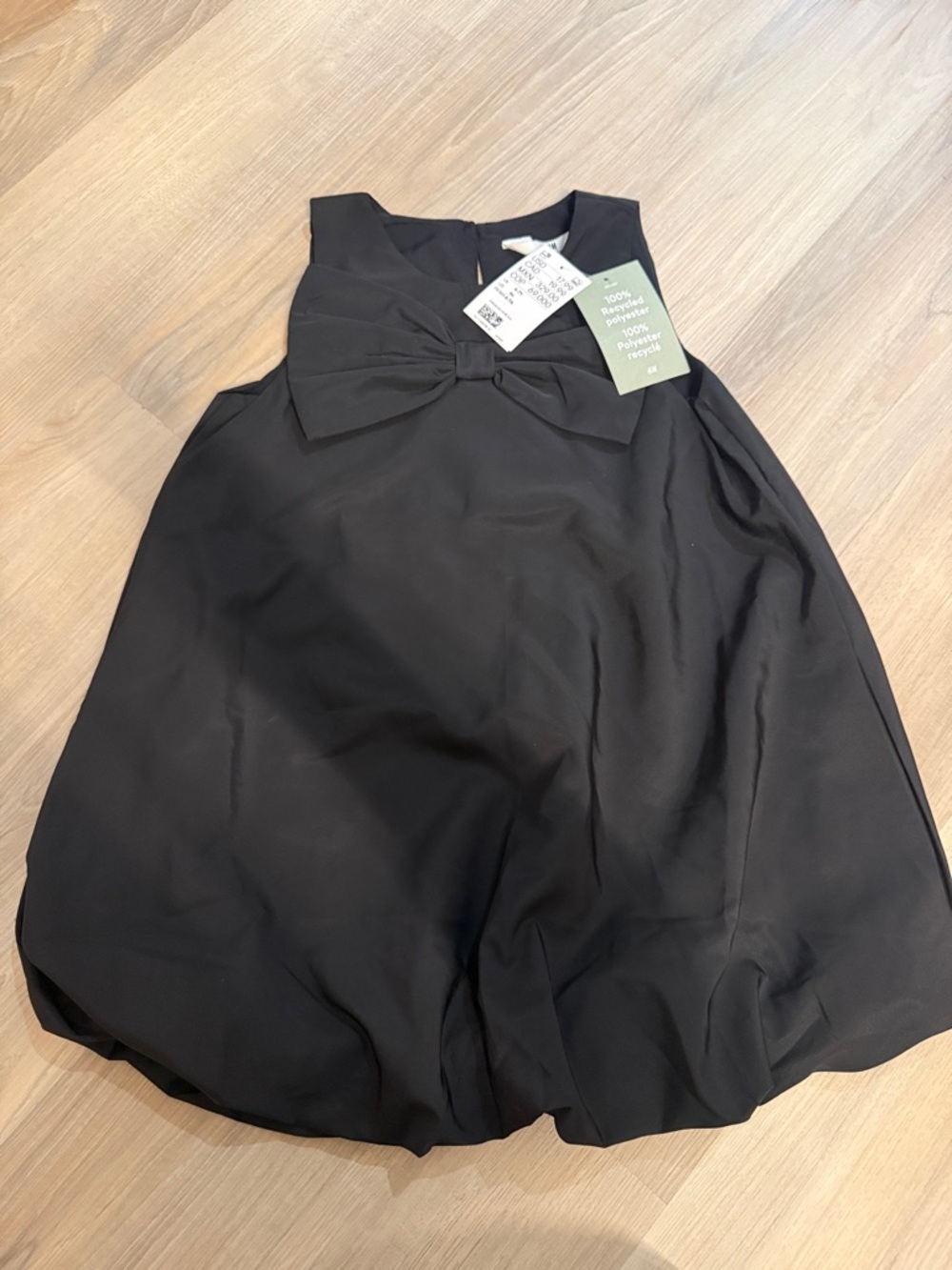 H&M BNWT- Black Bow-Accent Sleeveless Dress